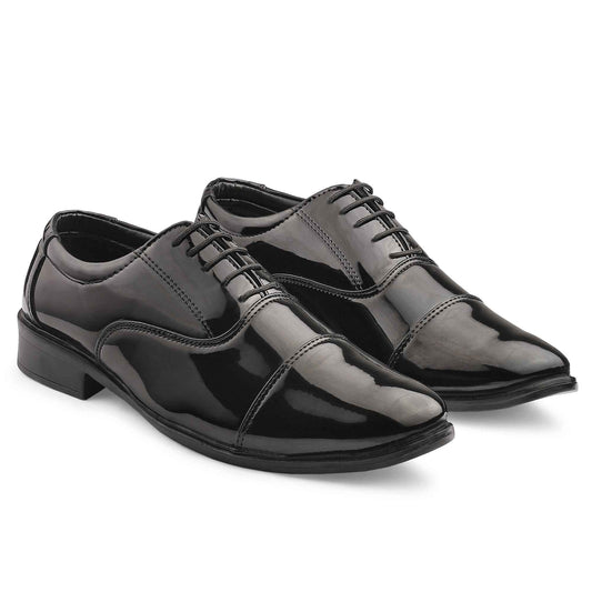 Dusk N Dazzling Black Lace-Up Shoes For Men